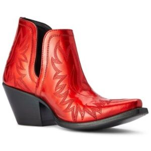 Ariat Dixon Queen of Hearts Western Booties 9.5